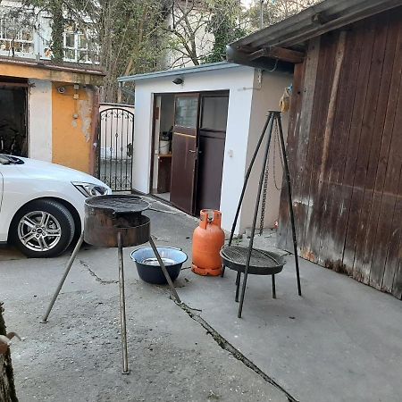Apartman Kod Kestena Osijek Extérieur photo
