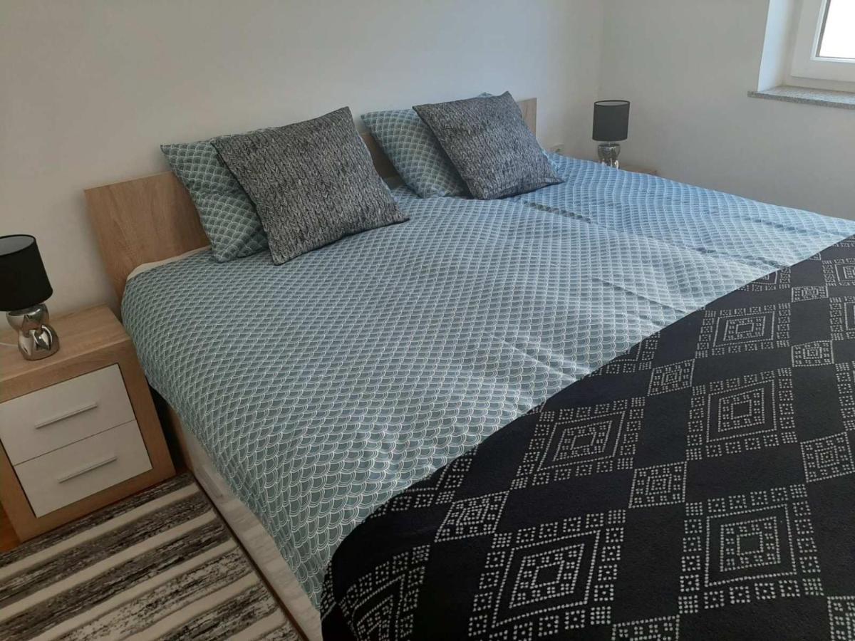 Apartman Kod Kestena Osijek Extérieur photo